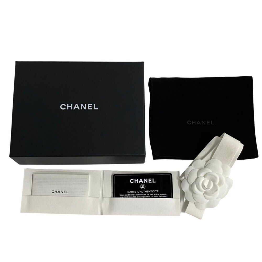 CHANEL Authentic Pink Caviar Leather Wallet - Picture 9 of 9